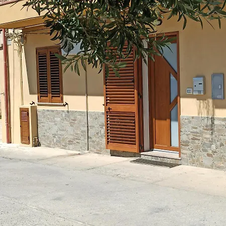 A Casa Di Donnie-appartamento Con Parcheggio *